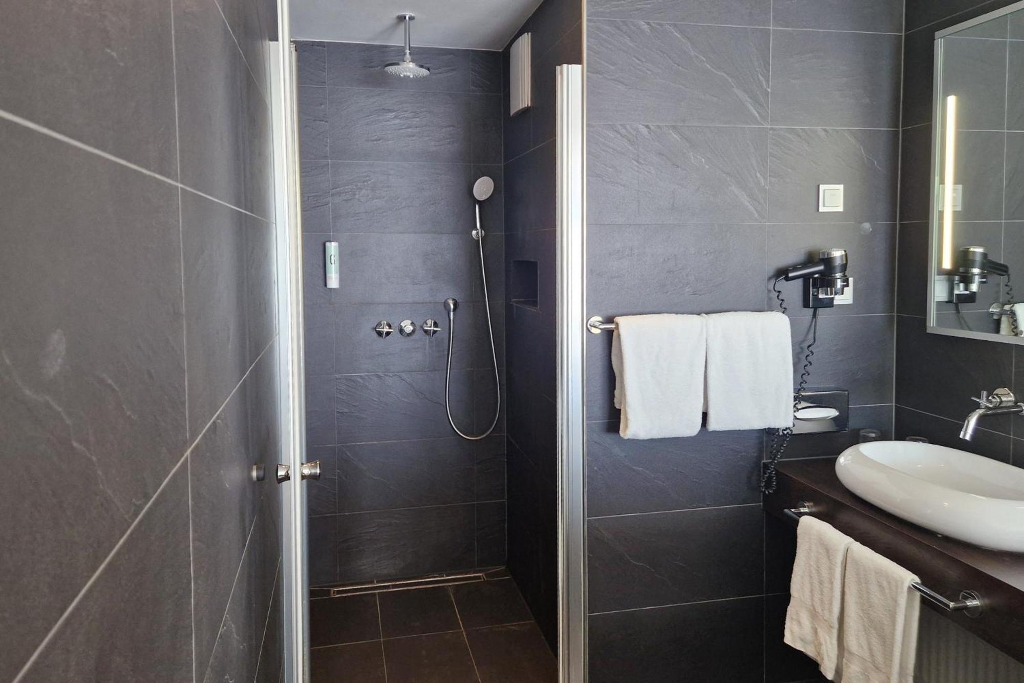 Garner Hotel Oberhausen Oberhausen  Eksteriør billede